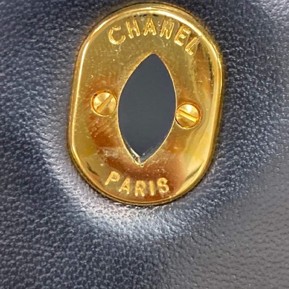SOLD 🖤 Vintage Chanel Paris Double Flap Small - Picture 9 of 17